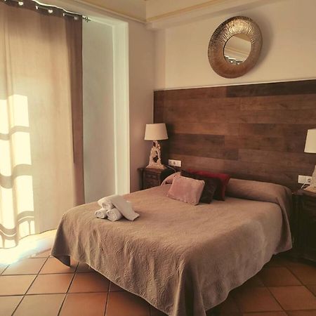 Palacio Donana , Rural & Luxury El Rocio Bagian luar foto