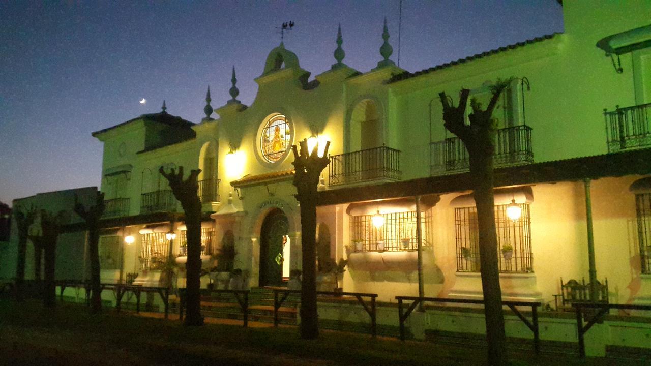 Palacio Donana , Rural & Luxury El Rocio Bagian luar foto